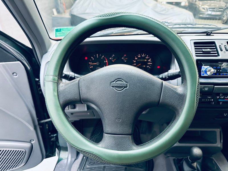 Nissan Terrano II 2.7 TDI Dakar 3p 1997, foto 27