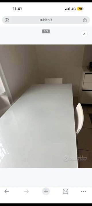 Tavolo in vetro e metallo bianco