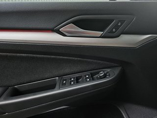 Volkswagen Golf Life 1.0 eTSI 81 kW (110 CV) DSG