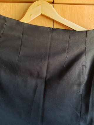 Falda Zara WOMAN T38 Negra