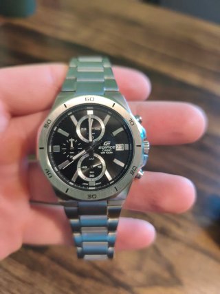 Reloj Casio Edifice EFV-640D-1AV Cronógrafo