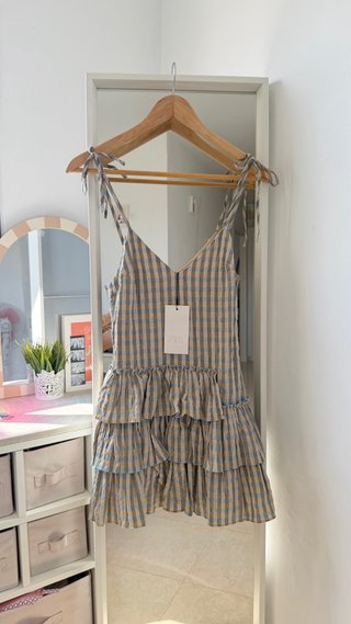 Vestido Zara cuadros volantes