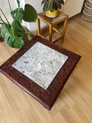 Mesa auxiliar vintage madera tallada mármol