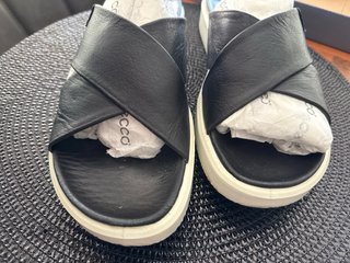 Sandalias Ecco Negras Talla 41