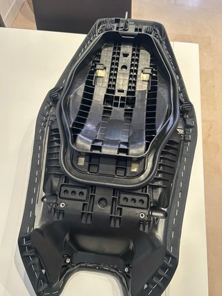 Asiento Honda Forza 750 (2026) Totalmente nuevo