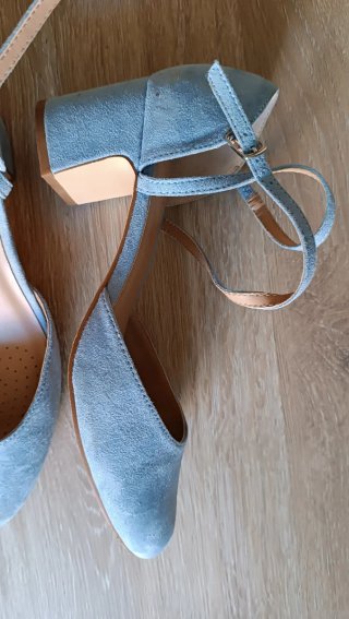 Zapatos tacón bajo Anna Field azules