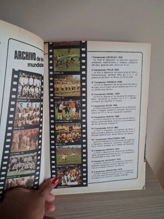 Fútbol en acción M 82