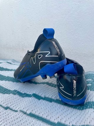 Zapatillas Nike Futbol Niño Talla 38