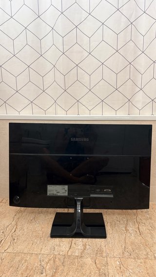 Monitor Samsung 27” Full HD HDMI VGA