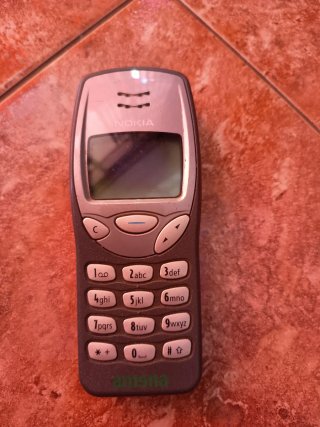 MÓVIL NOKIA - AMENA  Modelo 3210 - Año 1999