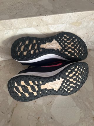 Zapatillas Nike Negras y Rosas