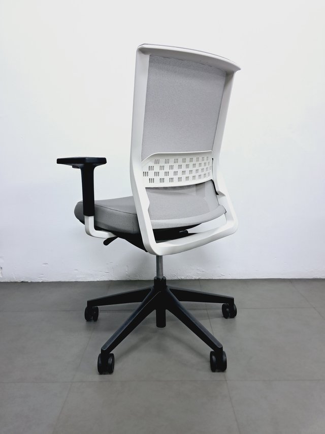 Silla ACTIU STAY ergonómica malla Pro