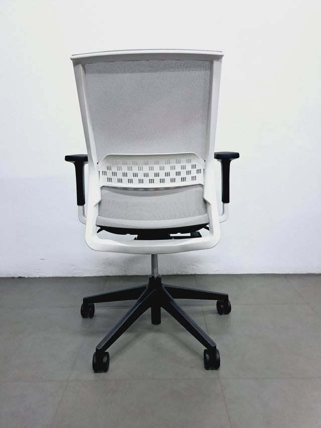 Silla ACTIU STAY ergonómica malla Pro