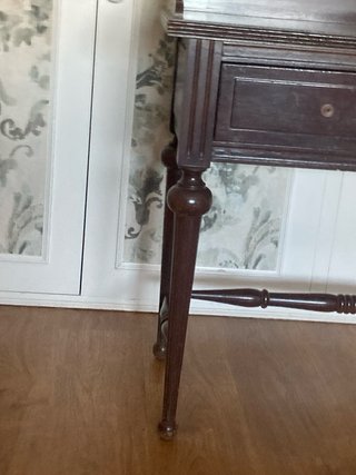 Escritorio madera clásico