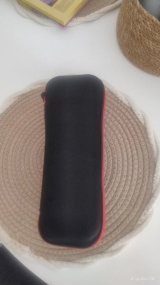 Micrófono Karaoke Bluetooth Dorado y Blanco