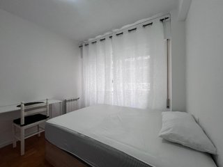 Alquilo habitación grande en piso compartido