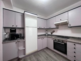 Alquilo habitación grande en piso compartido