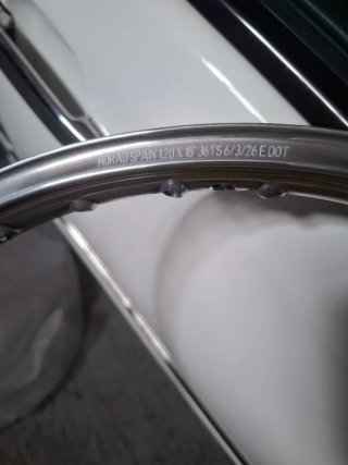 Llantas de aluminio para derbi gran sport de 18 pu