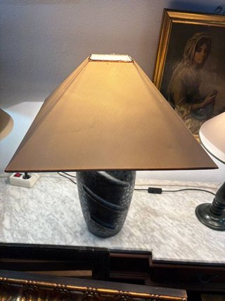 LÁMPARA DE ESTILO MODERNO