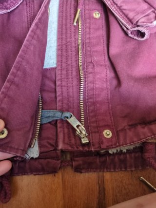 Parka Alcott rossa con cappuccio