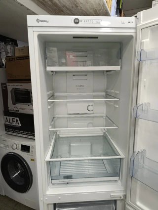 Nevera Balay Combi No Frost 1.85x60 cm Blanca