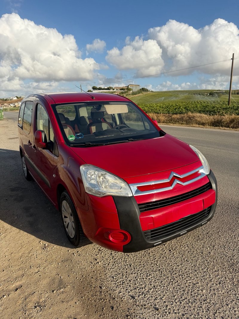 Citroen Berlingo 2010 - foto 1
