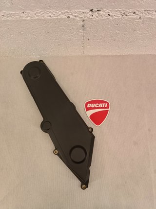 Tapa correa Monster 800 S2R y 695 distribucion
