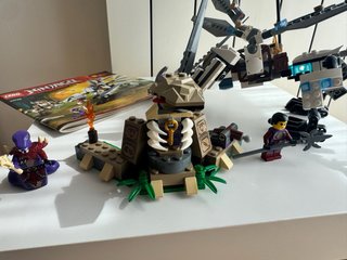 LEGO Ninjago Dragón de Titanio 70748