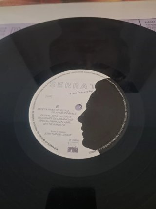 Vinilo LP Serrat - Bienaventurados + Insert letras