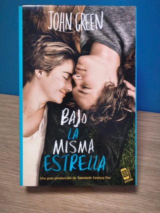 Bajo la misma estrella