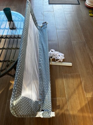 Barrera de seguridad para cama infantil abatible