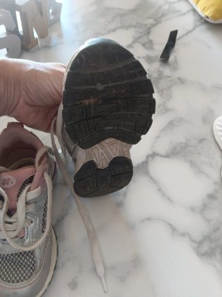 Zapatillas niña plateadas y rosas T25