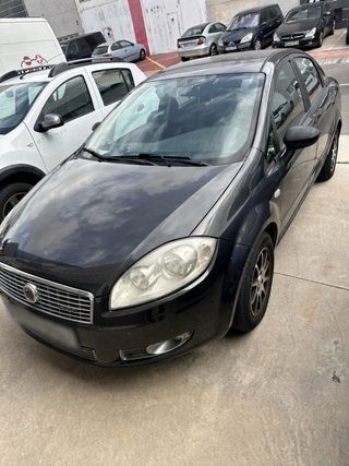 FIAT Linea 2012