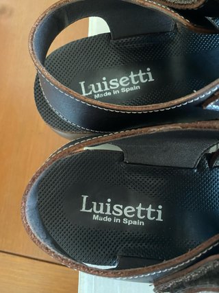 Chanclas cangrejeras de piel marrones