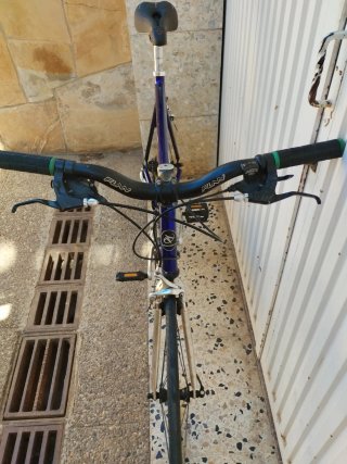 Bicicleta carretera urbana Merida Fulcrum aluminio