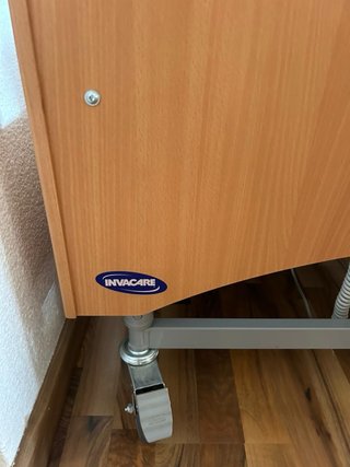 Cama articulada médica Invacare