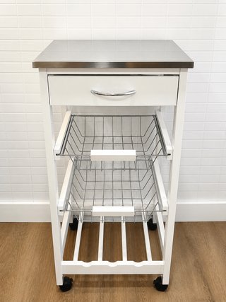 Mesa extensible + 2 sillas + botellero