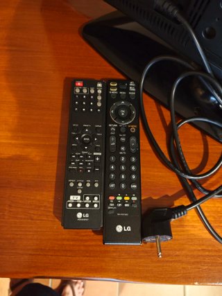 Televisor LG 32 Full HD Negro