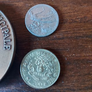 Monete e medaglia commemorativa Corpo Polizia