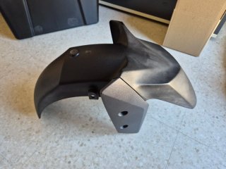 Guardabarros Yamaha XMAX 18-23 Negro