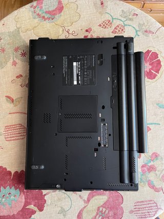 Lenovo ThinkPad T410 Portátil