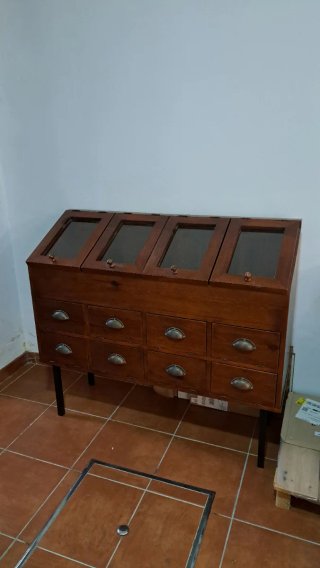 Aparador/Vitrina Madera Maciza con Cristal