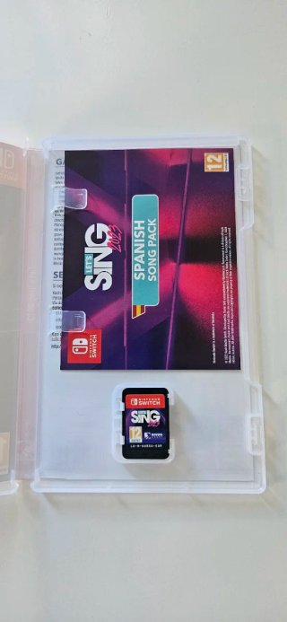 Let's Sing 2023 Nintendo Switch + 2 Micrófonos