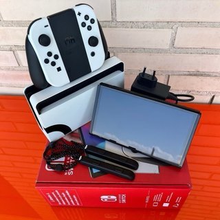 Impoluta Nintendo Switch OLED
