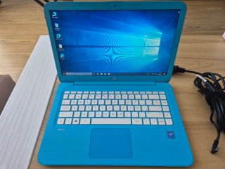 HP Stream 14-ax0XX Azul