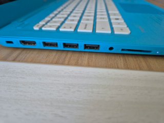 HP Stream 14-ax0XX Azul