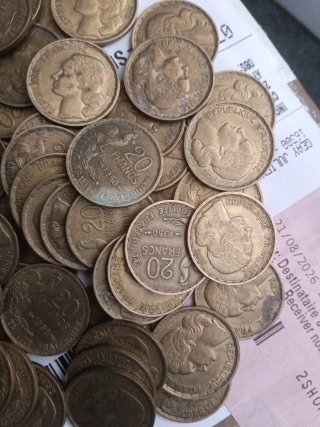Lote de 63 monedas de 20 Francos 1950 (Gallo)