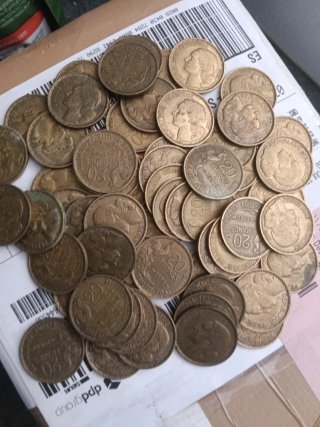 Lote de 63 monedas de 20 Francos 1950 (Gallo)