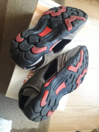 Sandalias Marrones y Rojas Talla 42