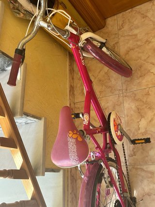 Bicicleta infantil rosa